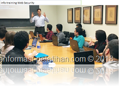 info training metode security pada website 